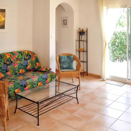 Maison Conviviale Avec Vue Sur La Montagne A 펜션 *