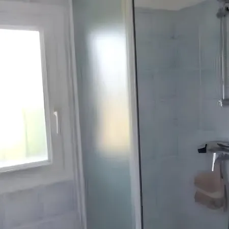 Maison Conviviale Avec Vue Sur La Montagne A *