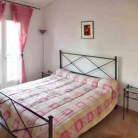 Maison Conviviale Avec Vue Sur La Montagne A